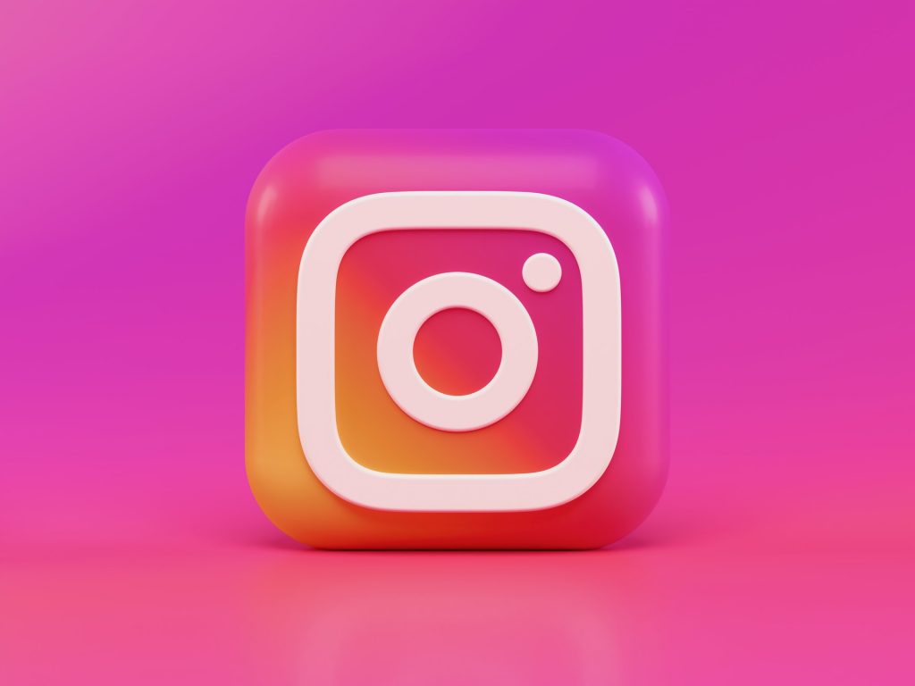 Nowości na Instagram Reels. Dłuższe materiały, nowe naklejki – to tylko część tego, co zaplanowano